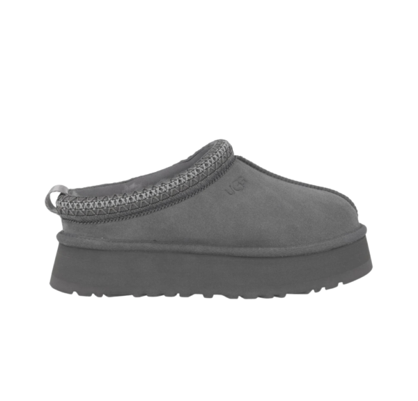 Diseño sin título - 2025-12-27T193042.567 Ugg tazz