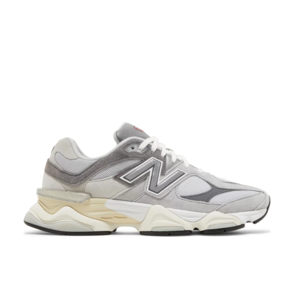 New Balance 9060 Beige y Gris Claro