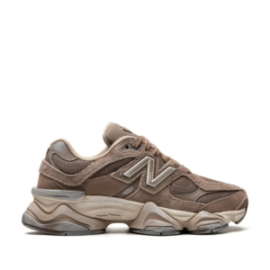 New Balance 9060 Marrón Topo y Beige