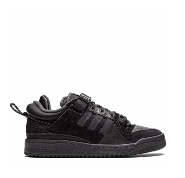 Diseño sin título - 2025-12-30T022653.719 Adidas Forum Buckle Low x Bad Bunny Negras