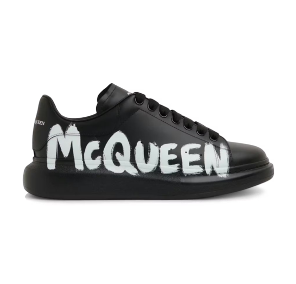 Alexander McQueen Oversized Negras con Logo Lateral Blanco