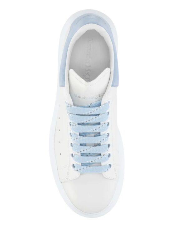 Alexander McQueen Oversized Blancas con Cordones Azul Cielo y Talón Azul